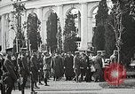 Standbild ersten Bestattung Zeremonie am Grab des Unbekannten Soldaten Arlington Virginia USA, 1921, aus Sekunde 59 historischem Filmmaterial Videoclip 65675021991