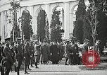 Standbild ersten Bestattung Zeremonie am Grab des Unbekannten Soldaten Arlington Virginia USA, 1921, aus Sekunde 60 historischem Filmmaterial Videoclip 65675021991