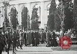 Standbild ersten Bestattung Zeremonie am Grab des Unbekannten Soldaten Arlington Virginia USA, 1921, aus Sekunde 61 historischem Filmmaterial Videoclip 65675021991