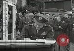 Standbild Lieutenant General James Doolittle Vereinigtes Königreich, 1944, aus Sekunde 15 historischem Filmmaterial Videoclip 65675021993