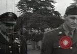 Standbild Lieutenant General James Doolittle Vereinigtes Königreich, 1944, aus Sekunde 23 historischem Filmmaterial Videoclip 65675021993