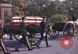 Standbild militärischen Beerdigung Arlington Virginia USA, 1979, aus Sekunde 33 historischem Filmmaterial Videoclip 65675021998