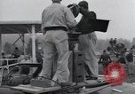Immagine di Truppe della 44ma divisione di fanteria prendere parte in riprese di un filmato Fort Lewis Washington USA, 1954, secondo 30 filmato di repertorio 65675022005