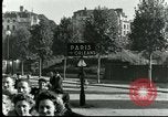Immagine di Civili francese Parigi Francia, 1944, secondo 3 filmato di repertorio 65675022022