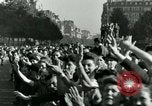 Immagine di Civili francese Parigi Francia, 1944, secondo 16 filmato di repertorio 65675022022