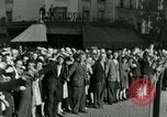 Immagine di Civili francese Parigi Francia, 1944, secondo 34 filmato di repertorio 65675022022
