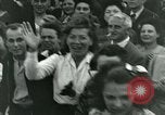 Immagine di Civili francese Parigi Francia, 1944, secondo 45 filmato di repertorio 65675022022