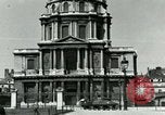Image civils français Paris France, 1944, de la seconde 32 séquences d'archives historiques vidéo 65675022023