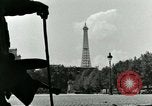 Image civils français Paris France, 1944, de la seconde 59 séquences d'archives historiques vidéo 65675022023