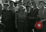 Immagine di Donna collaboratore Parigi Francia, 1944, secondo 21 filmato di repertorio 65675022025