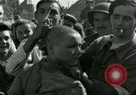 Immagine di Donna collaboratore Parigi Francia, 1944, secondo 36 filmato di repertorio 65675022025