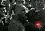 Immagine di Donna collaboratore Parigi Francia, 1944, secondo 43 filmato di repertorio 65675022025