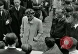 Immagine di Donne collaboratore Parigi Francia, 1944, secondo 13 filmato di repertorio 65675022027