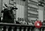 Immagine di Donne collaboratore Parigi Francia, 1944, secondo 16 filmato di repertorio 65675022027