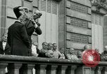 Immagine di Donne collaboratore Parigi Francia, 1944, secondo 21 filmato di repertorio 65675022027
