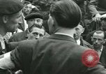 Immagine di Donne collaboratore Parigi Francia, 1944, secondo 43 filmato di repertorio 65675022027