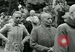 Immagine di Donne collaboratori Parigi Francia, 1944, secondo 18 filmato di repertorio 65675022028