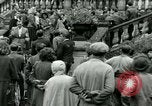 Immagine di Donne collaboratori Parigi Francia, 1944, secondo 12 filmato di repertorio 65675022029