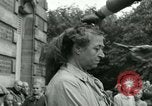 Immagine di Donne collaboratori Parigi Francia, 1944, secondo 48 filmato di repertorio 65675022029