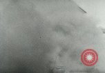 Immagine di Post office bombardamento Napoli Italia, 1943, secondo 15 filmato di repertorio 65675022035
