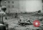 Immagine di Post office bombardamento Napoli Italia, 1943, secondo 26 filmato di repertorio 65675022035