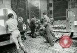 Immagine di Post office bombardamento Napoli Italia, 1943, secondo 31 filmato di repertorio 65675022035