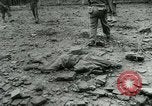 Immagine di Post office bombardamento Napoli Italia, 1943, secondo 45 filmato di repertorio 65675022035