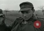 Standbild Elemente der US-Armee 7 Förderung durch Frankreich in Zweiten Weltkrieg Surbourg Elsass Frankreich, 1945, aus Sekunde 34 historischem Filmmaterial Videoclip 65675022037