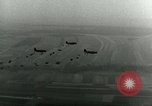 Standbild 17 Airborne Division Chalons Frankreich, 1945, aus Sekunde 14 historischem Filmmaterial Videoclip 65675022039