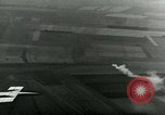 Standbild 17 Airborne Division Chalons Frankreich, 1945, aus Sekunde 36 historischem Filmmaterial Videoclip 65675022039