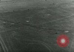 Standbild 17 Airborne Division Chalons Frankreich, 1945, aus Sekunde 56 historischem Filmmaterial Videoclip 65675022039