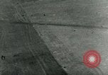 Standbild 17 Airborne Division Chalons Frankreich, 1945, aus Sekunde 59 historischem Filmmaterial Videoclip 65675022039
