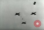 Standbild 17 Airborne Division Chalons Frankreich, 1945, aus Sekunde 3 historischem Filmmaterial Videoclip 65675022040
