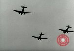 Standbild 17 Airborne Division Chalons Frankreich, 1945, aus Sekunde 43 historischem Filmmaterial Videoclip 65675022040
