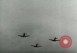 Standbild 17 Airborne Division Chalons Frankreich, 1945, aus Sekunde 49 historischem Filmmaterial Videoclip 65675022040