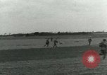 Standbild 17 Airborne Division Chalons Frankreich, 1945, aus Sekunde 59 historischem Filmmaterial Videoclip 65675022040