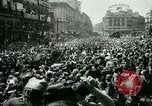 Standbild folgen der Bombardierung Madrid Spanien, 1937, aus Sekunde 12 historischem Filmmaterial Videoclip 65675022044