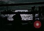 Standbild britischen Offiziere Atlantik, 1944, aus Sekunde 41 historischem Filmmaterial Videoclip 65675022052