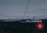 Standbild britischen Offiziere Atlantik, 1944, aus Sekunde 51 historischem Filmmaterial Videoclip 65675022052