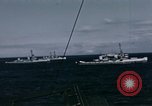 Standbild britischen Offiziere Atlantik, 1944, aus Sekunde 55 historischem Filmmaterial Videoclip 65675022052
