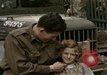 Standbild französische Städte post-Invasion Frankreich, 1944, aus Sekunde 23 historischem Filmmaterial Videoclip 65675022060