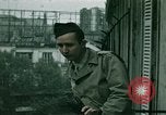 Standbild französische Städte post-Invasion Frankreich, 1944, aus Sekunde 45 historischem Filmmaterial Videoclip 65675022060