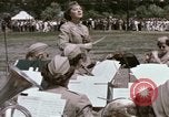 Immagine di Donna Esercito band Kansas City Missouri USA, 1945, secondo 35 filmato di repertorio 65675022062