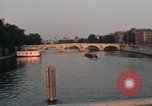 Standbild Grand Palais Paris Frankreich, 1969, aus Sekunde 13 historischem Filmmaterial Videoclip 65675022080