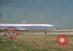 Standbild Pan American Airways Paris Frankreich, 1969, aus Sekunde 9 historischem Filmmaterial Videoclip 65675022083