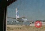 Standbild Pan American Airways Paris Frankreich, 1969, aus Sekunde 14 historischem Filmmaterial Videoclip 65675022083