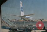 Standbild Pan American Airways Paris Frankreich, 1969, aus Sekunde 19 historischem Filmmaterial Videoclip 65675022083