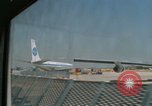Standbild Pan American Airways Paris Frankreich, 1969, aus Sekunde 23 historischem Filmmaterial Videoclip 65675022083