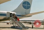 Standbild Pan American Airways Paris Frankreich, 1969, aus Sekunde 30 historischem Filmmaterial Videoclip 65675022083