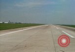 Standbild Pan American Airways Paris Frankreich, 1969, aus Sekunde 48 historischem Filmmaterial Videoclip 65675022083
